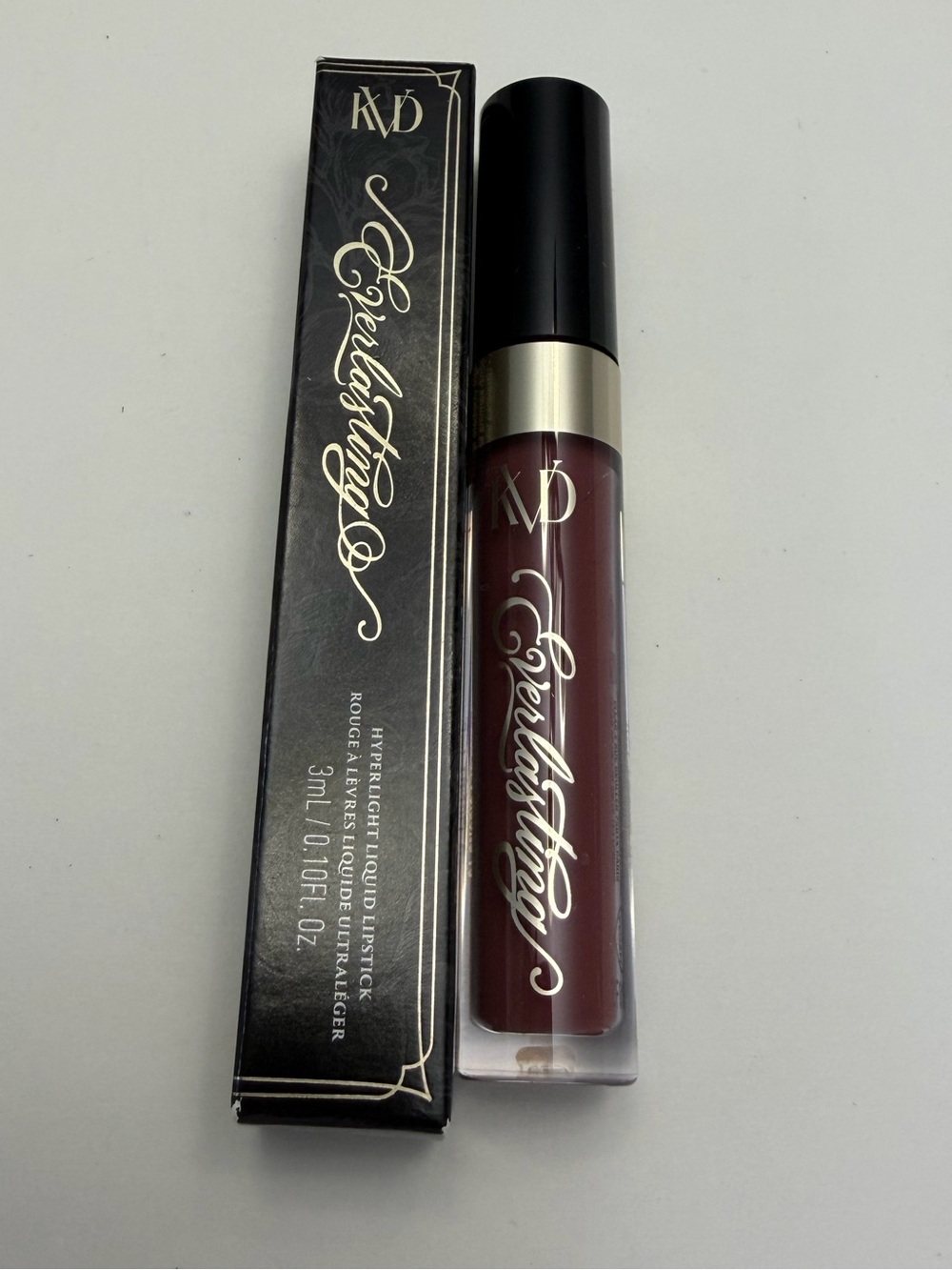 KVD Everlasting Hyperlight Liquid Lipstick Queen of Poisons 10 – 3 mL / 0.10 oz
